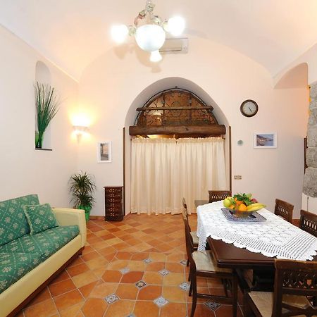 La Residenza Del Saraceno Hotel Amalfi Exterior photo