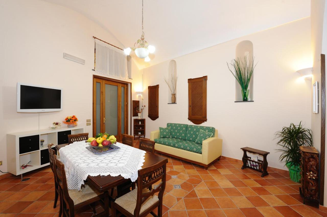 La Residenza Del Saraceno Hotel Amalfi Exterior photo